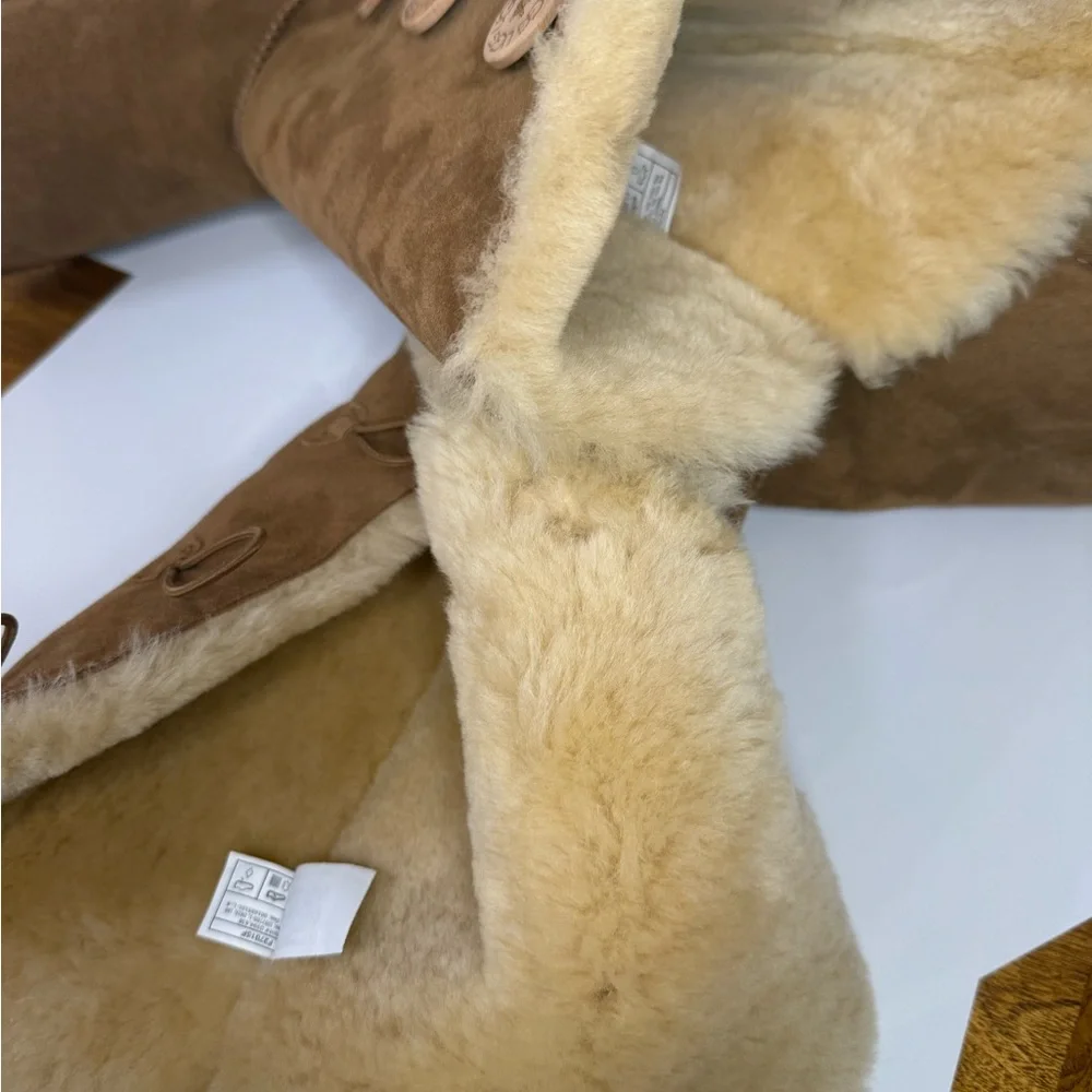 UGG Tan Suede Winter Boots - Picture 7 of 7